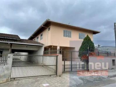 Apartamento com 2 Quartos para alugar, 40m² no Paranaguamirim, Joinville
