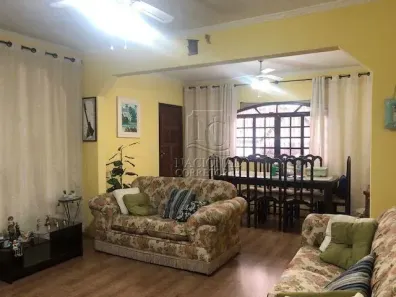 Casa com 2 Quartos à venda, 201m² no Jardim das Maravilhas, Santo André