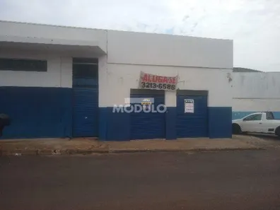Ponto Comercial para alugar, 220m² no Tibery, Uberlândia