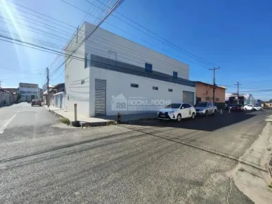 Imóvel Comercial para alugar, 127m² no Parque Piauí, Teresina