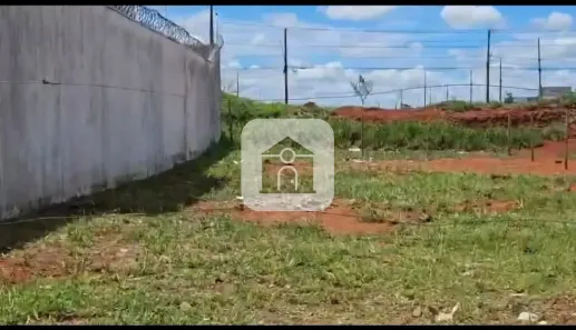 Lote/Terreno à venda, 300m² no Novo Mundo, Uberlândia