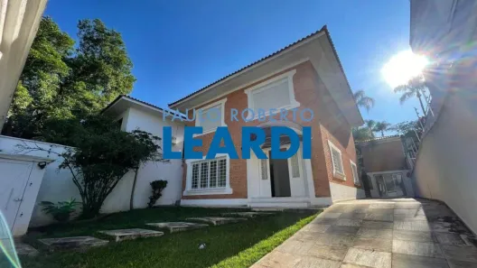 Casa com 3 Quartos à venda, 396m² no Pacaembu, São Paulo