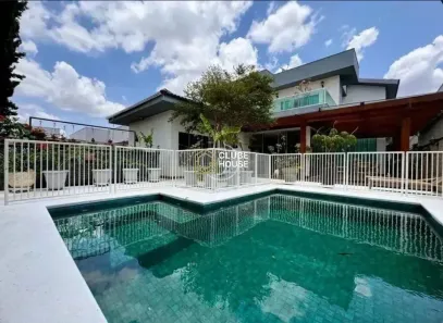 Sobrado com 4 Quartos à venda, 340m² no Residencial Anaville, Anápolis