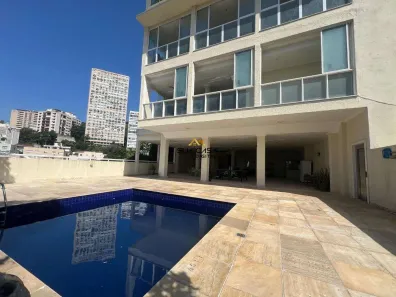 Casa com 5 Quartos para alugar, 1250m² no Leblon, Rio de Janeiro