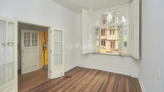 Casa com 3 Quartos à venda, 149m² no Farroupilha, Porto Alegre
