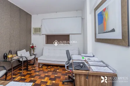 Apartamento com 1 Quarto à venda, 32m² no Centro Histórico, Porto Alegre