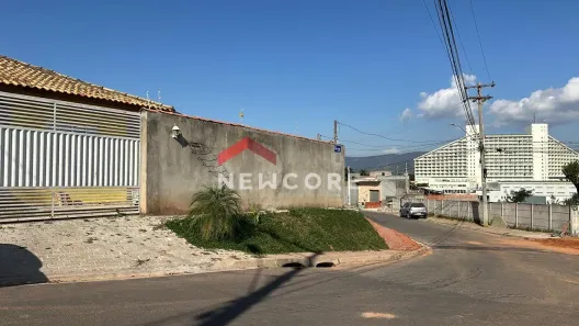 Casa com 3 Quartos à venda, 67m² no Jardim Santo Antônio, Atibaia