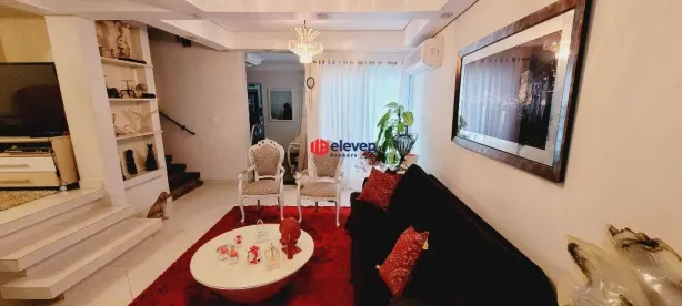 Casa com 3 Quartos à venda, 220m² no Gonzaga, Santos