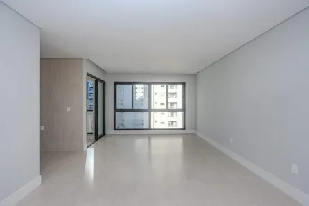 Apartamento com 3 Quartos à venda, 120m² no Centro, Balneário Camboriú