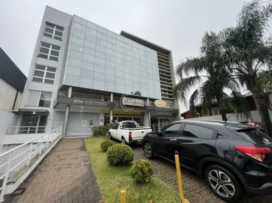 Ponto Comercial para alugar, 100m² no Santa Lúcia, Caxias do Sul