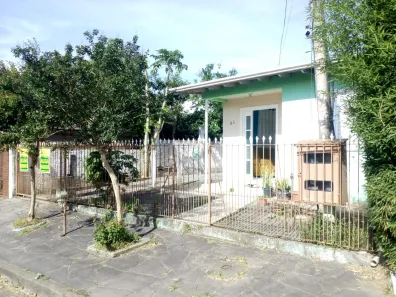 Casa com 2 Quartos para alugar, 50m² no Vila Nova, Porto Alegre