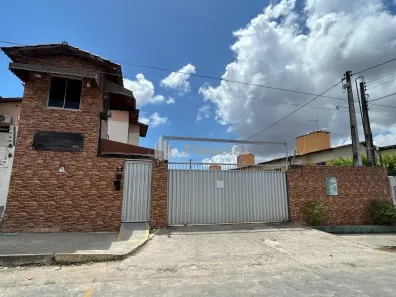 Apartamento com 2 Quartos para alugar, 43m² no Itaperi, Fortaleza