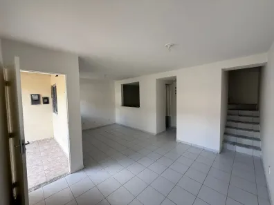Casa de Condomínio com 2 Quartos à venda, 85m² no Antares, Maceió