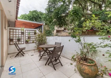 Casa de Condomínio com 3 Quartos à venda, 224m² no Pedra Redonda, Porto Alegre