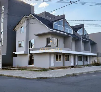 Sobrado com 3 Quartos à venda, 127m² no Planalto, Caxias do Sul