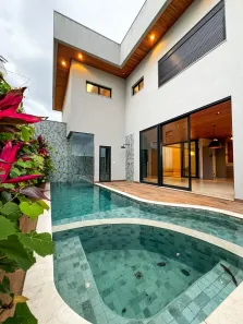 Sobrado com 4 Quartos à venda, 466m² no Parqville Pinheiros, Aparecida de Goiânia