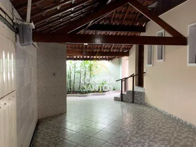 Casa com 5 Quartos à venda, 200m² no Vila Cascatinha, São Vicente