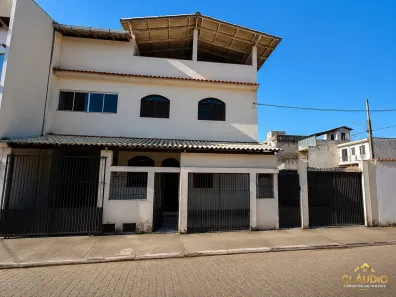 Prédio Residencial com 8 Quartos à venda, 240m² no Monte Aghá, Piúma