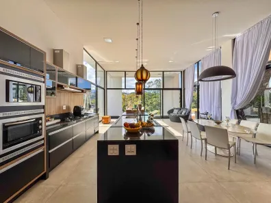 Casa de Condomínio com 4 Quartos à venda, 324m² no São Pedro, Juiz de Fora