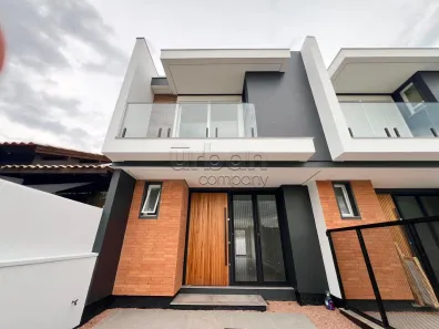 Sobrado com 3 Quartos à venda, 109m² no Igara, Canoas