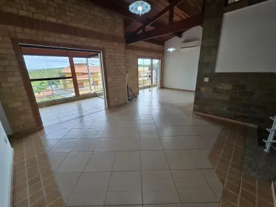 Casa de Condomínio com 3 Quartos para alugar, 250m² no Parque Nova Jandira, Jandira