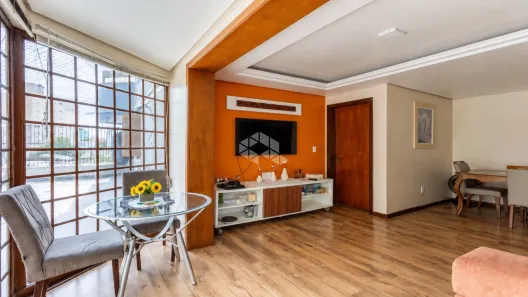 Apartamento com 2 Quartos à venda, 80m² no Vila Ipiranga, Porto Alegre