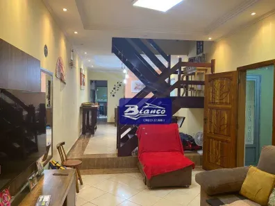 Sobrado com 5 Quartos à venda, 160m² no Jardim Bom Clima, Guarulhos