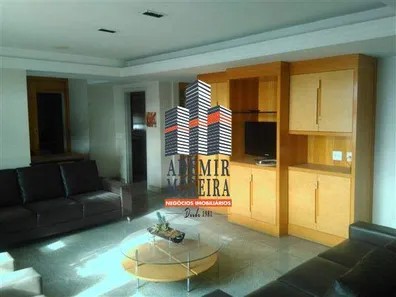 Imóvel Comercial à venda, 130m² no Santa Efigênia, Belo Horizonte