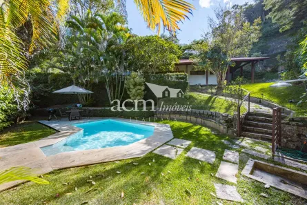Casa de Condomínio com 5 Quartos à venda, 1300m² no Itaipava, Petrópolis