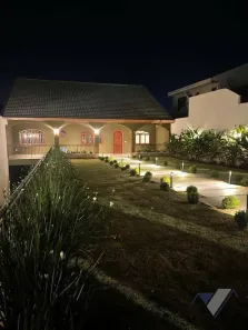 Casa com 3 Quartos à venda, 211m² no Neva, Cascavel