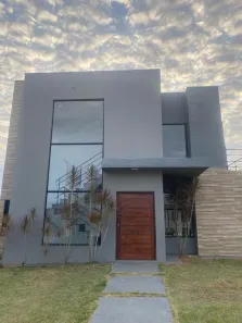Apartamento com 4 Quartos à venda, 200m² no Condomínio Riviera de Santa Cristina XIII, Paranapanema