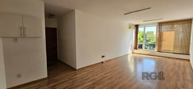 Sala Comercial à venda, 44m² no Moinhos de Vento, Porto Alegre