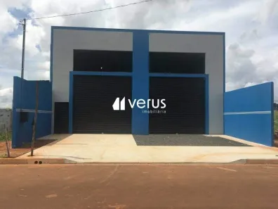 Galpão/Depósito/Armazém para alugar, 250m² no Novo Mundo, Uberlândia