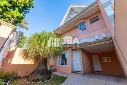 Sobrado com 4 Quartos à venda, 208m² no Mossunguê, Curitiba