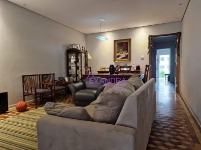 Sobrado com 3 Quartos à venda, 190m² no Vila Gumercindo, São Paulo