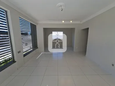 Ponto Comercial para alugar, 120m² no Fundinho, Uberlândia