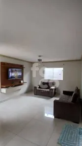 Casa com 3 Quartos à venda, 153m² no Jardim Holanda, Uberlândia