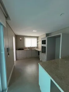 Apartamento com 3 Quartos para alugar, 155m² no Centro, Itajaí