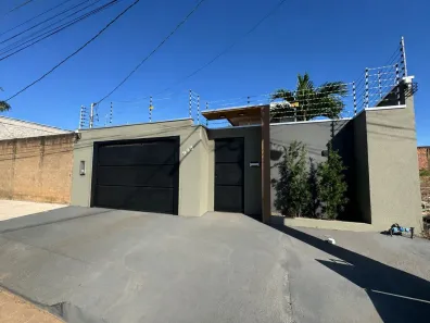 Casa com 3 Quartos à venda, 170m² no Flodoaldo Pontes Pinto, Porto Velho