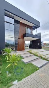 Casa de Condomínio com 3 Quartos à venda, 256m² no Novo Aleixo, Manaus