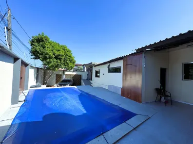 Casa com 4 Quartos à venda, 600m² no Flores, Manaus
