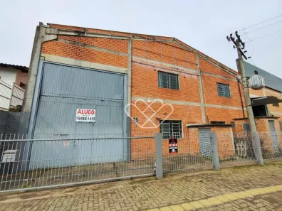 Galpão/Depósito/Armazém para alugar, 555m² no Barnabé, Gravataí