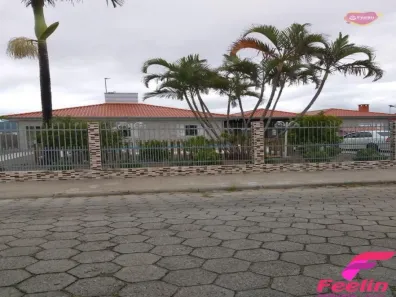 Casa com 3 Quartos à venda, 165m² no Campeche, Florianópolis