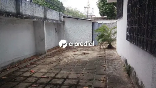 Imóvel Comercial com 3 Quartos para alugar, 907m² no Dionisio Torres, Fortaleza