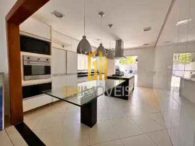 Sobrado com 4 Quartos à venda, 224m² no Setor Jaó, Goiânia
