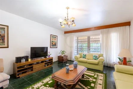 Sobrado com 3 Quartos à venda, 200m² no Vila Madalena, São Paulo