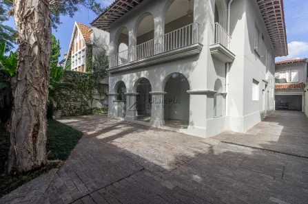 Casa com 4 Quartos à venda, 450m² no Jardim Paulista, São Paulo