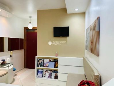 Sala Comercial à venda, 35m² no Passo da Areia, Porto Alegre
