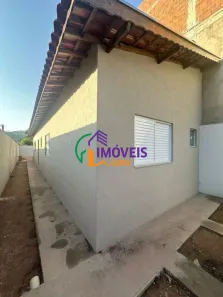 Casa com 2 Quartos à venda, 72m² no Jardim Kennedy, Poços de Caldas