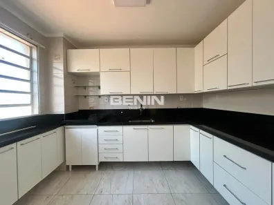 Apartamento com 2 Quartos para alugar, 74m² no Centro, Canoas